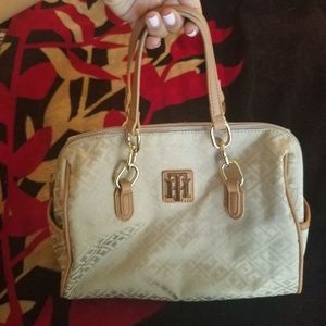 Tommy Hilfiger Handbag